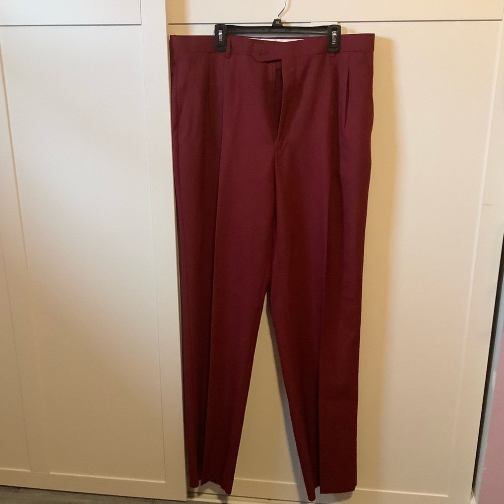 Vittorio ST Angelo size 40 L color burgundy